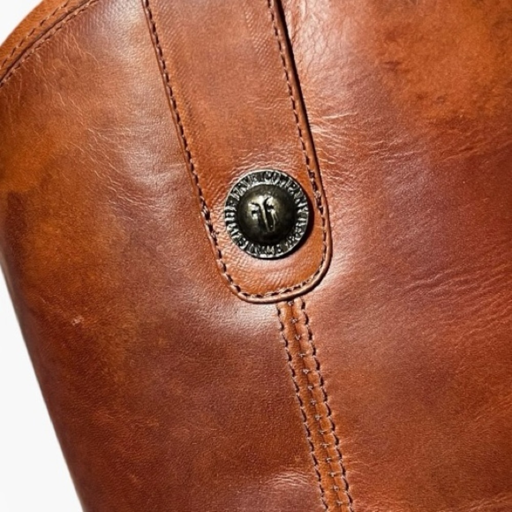 NEW with Box FRYE Melissa Button Equestrian Style Brown Leather Boots | Size 5.5 - Picture 2 of 15